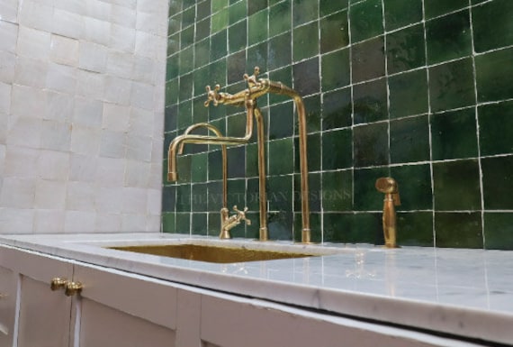 THE DOWNWARD SPOUT LONG LEGS KITCHEN FAUCET - Triazadesigns