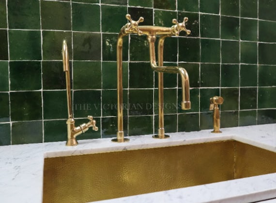 THE DOWNWARD SPOUT LONG LEGS KITCHEN FAUCET - Triazadesigns