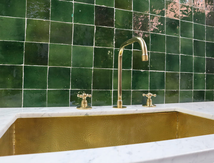 DECK MOUNTED 3 HOLES COUNTERTOP FAUCET - Triazadesigns