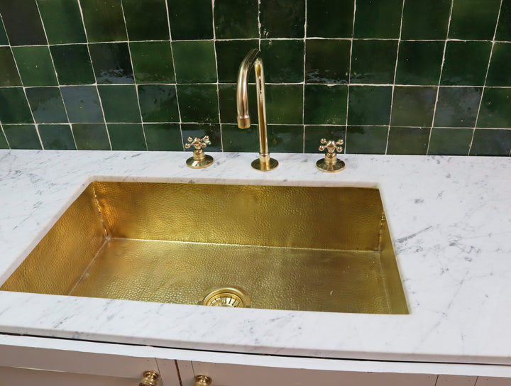 DECK MOUNTED 3 HOLES COUNTERTOP FAUCET - Triazadesigns