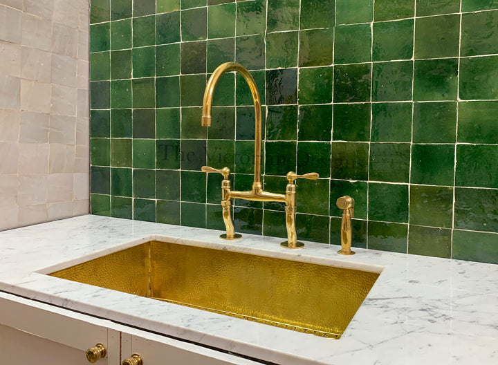 UNLACQUERED BRASS CURVED LEGS BRIDGE FAUCET - Triazadesigns