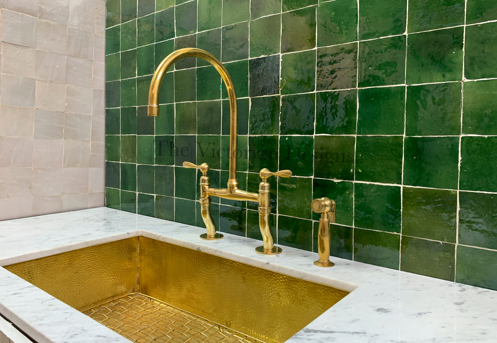 UNLACQUERED BRASS CURVED LEGS BRIDGE FAUCET - Triazadesigns