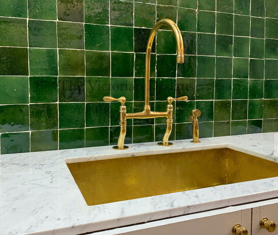 UNLACQUERED BRASS CURVED LEGS BRIDGE FAUCET - Triazadesigns