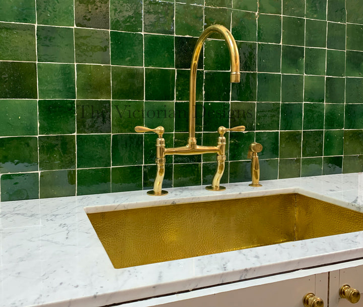 UNLACQUERED BRASS CURVED LEGS BRIDGE FAUCET - Triazadesigns