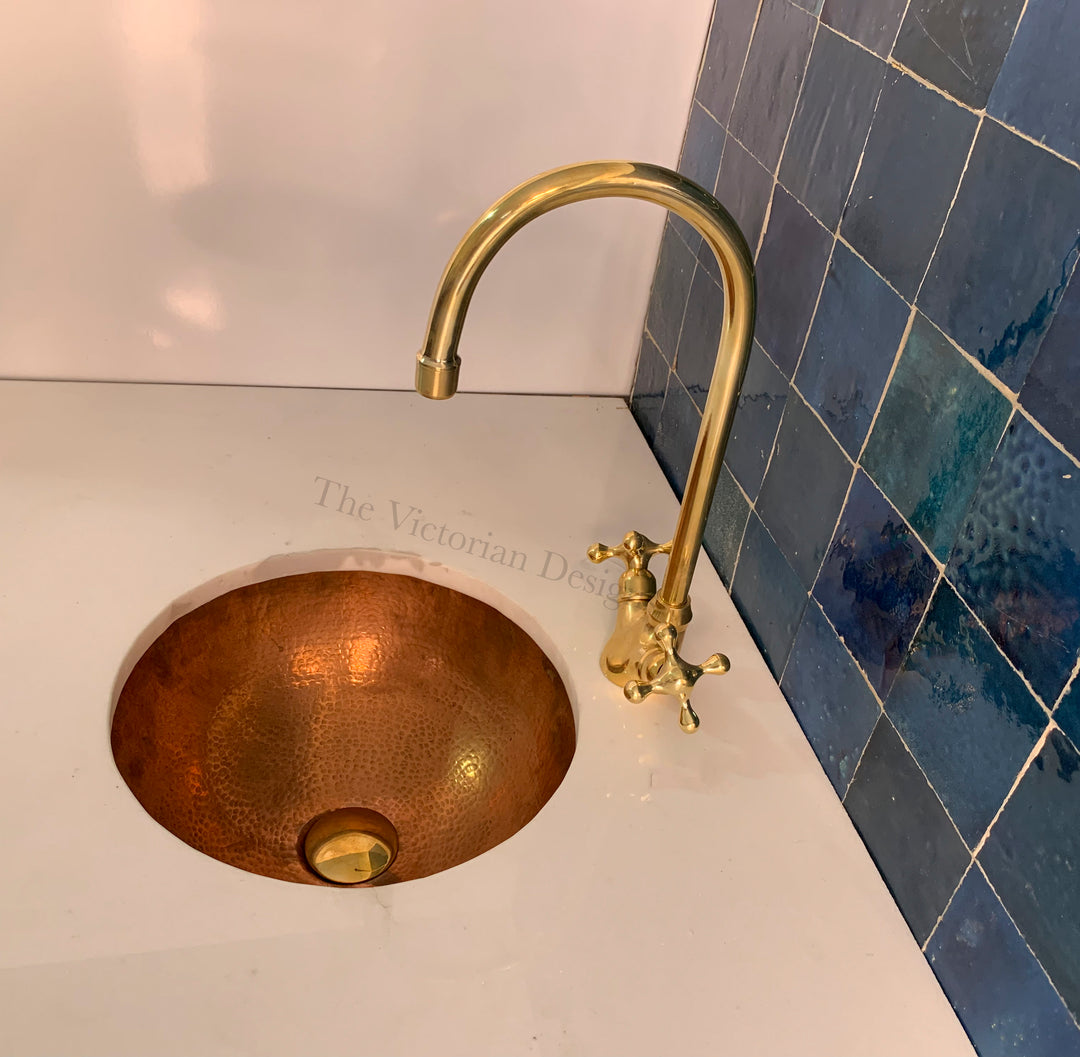 SINGLE HOLE UNLACQUERED BRASS GOOSENECK FAUCET - Triazadesigns