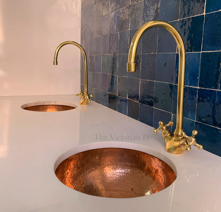SINGLE HOLE UNLACQUERED BRASS GOOSENECK FAUCET - Triazadesigns