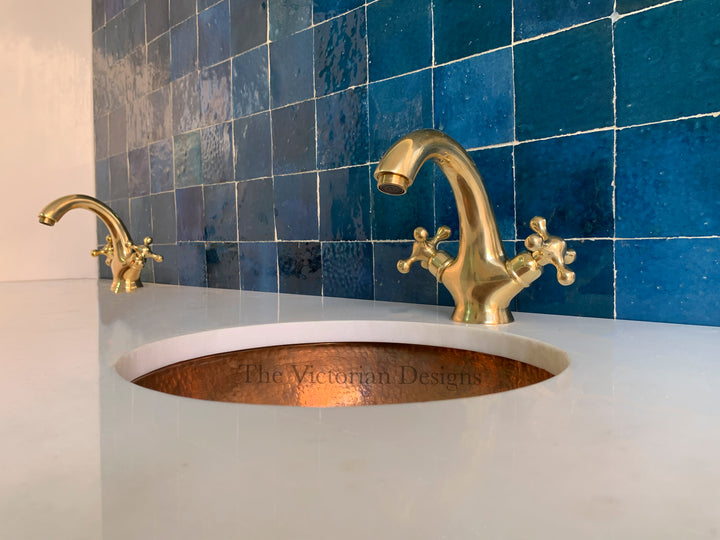 SINGLE HOLE BATHROOM VANITY FAUCET - Triazadesigns