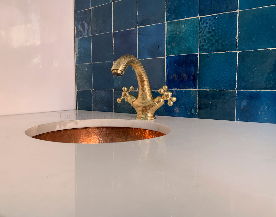 HAMMERED SINGLE HOLE FAUCET - Triazadesigns