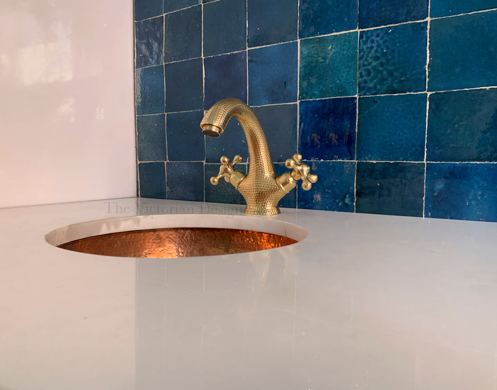 HAMMERED SINGLE HOLE FAUCET - Triazadesigns