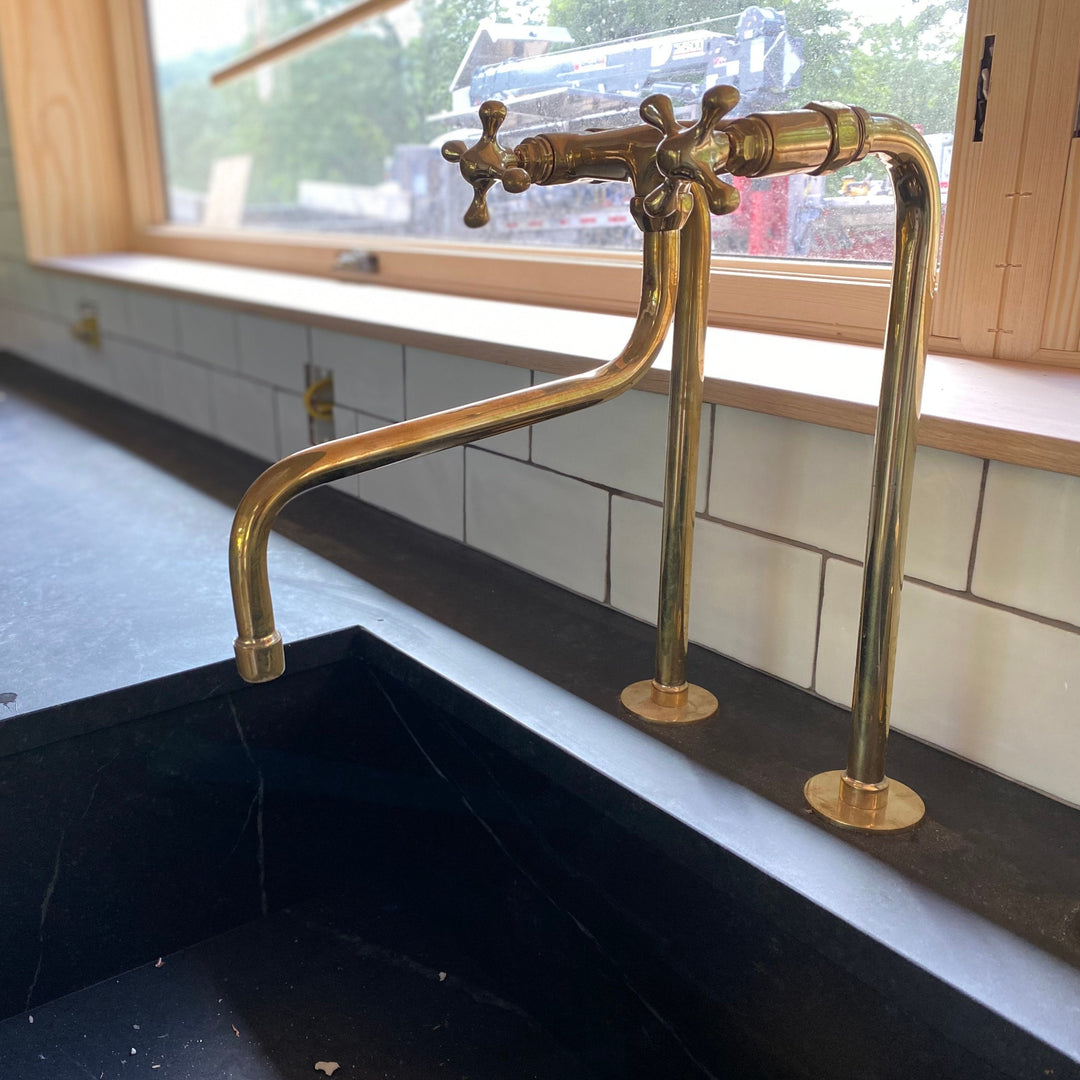 THE DOWNWARD SPOUT LONG LEGS KITCHEN FAUCET - Triazadesigns