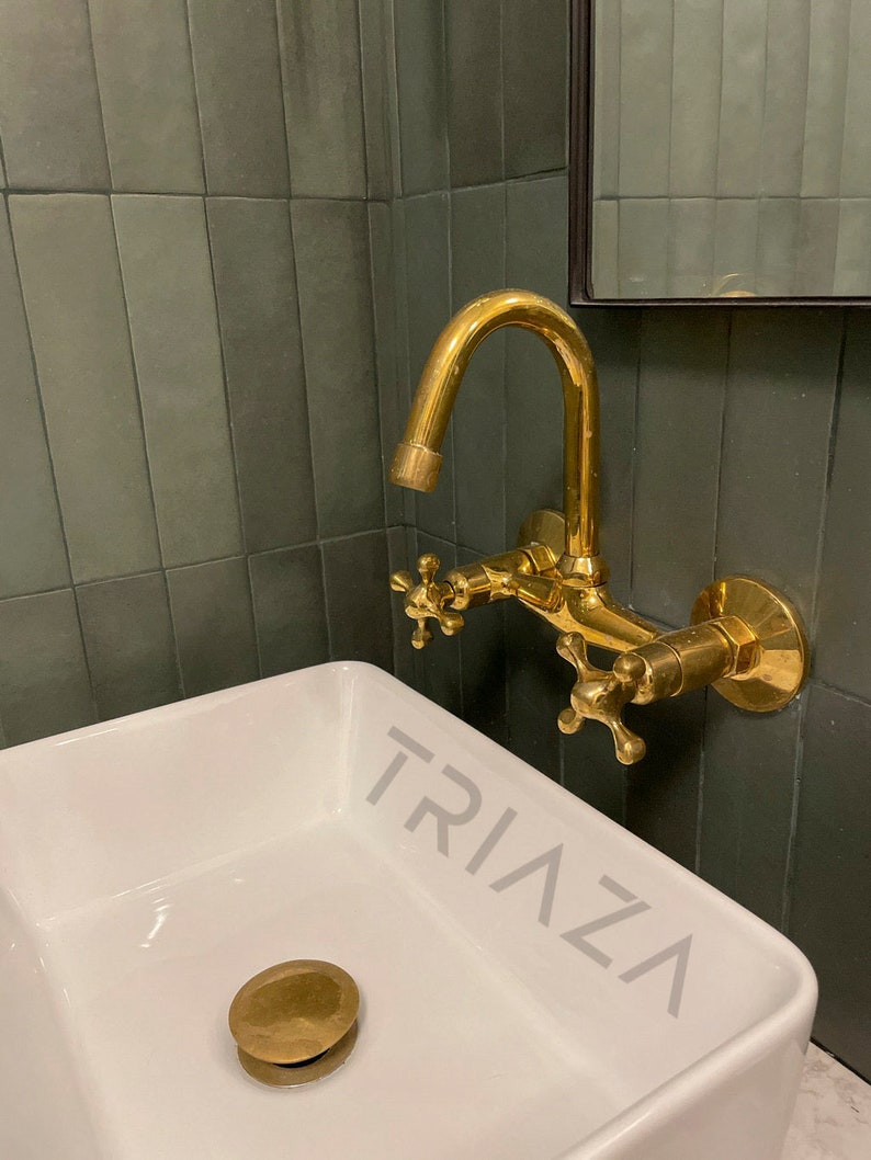 WALL MOUNTED UNLACQUERED BRASS FAUCET - Triazadesigns