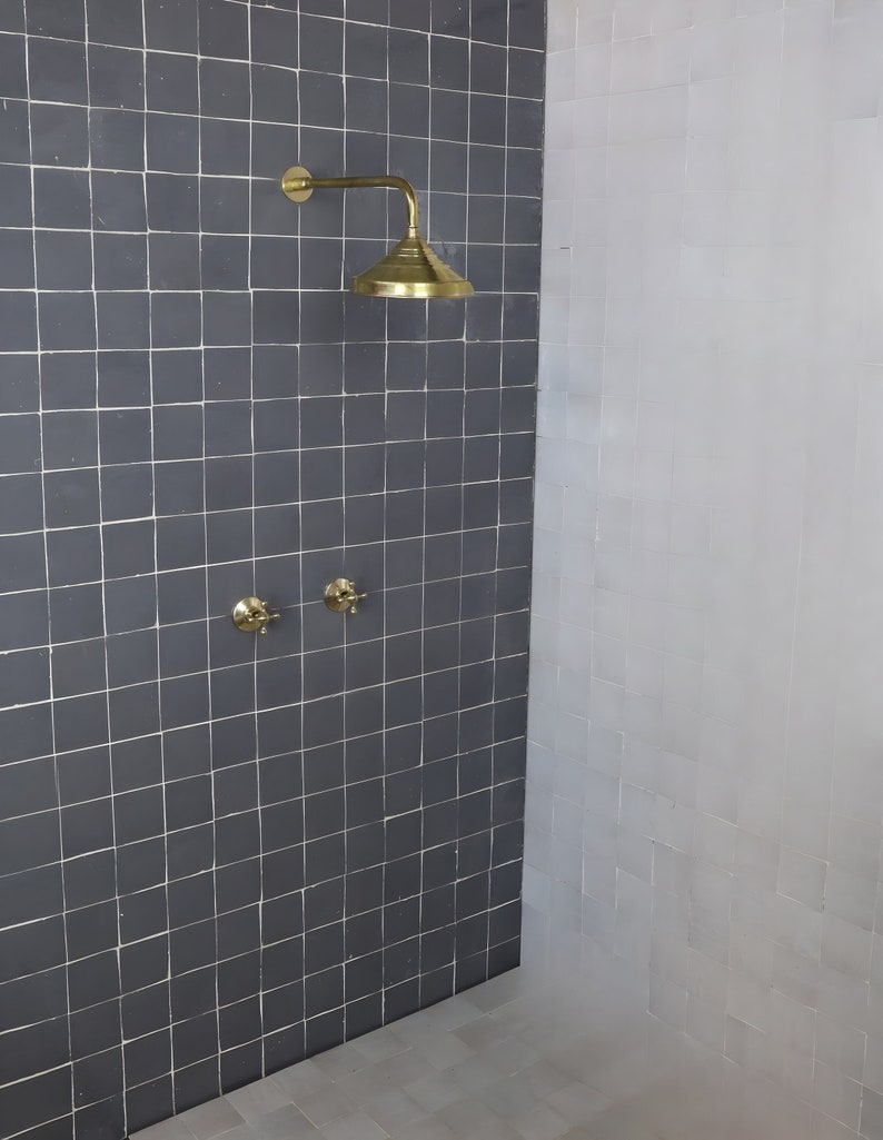 Unlacquered Brass Solid Brass Shower Head With Simple Arm - Triazadesigns