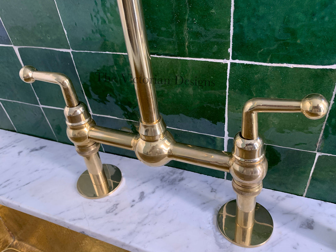 UNLACQUERED BRASS BRIDGE faucet with ball center - Triazadesigns